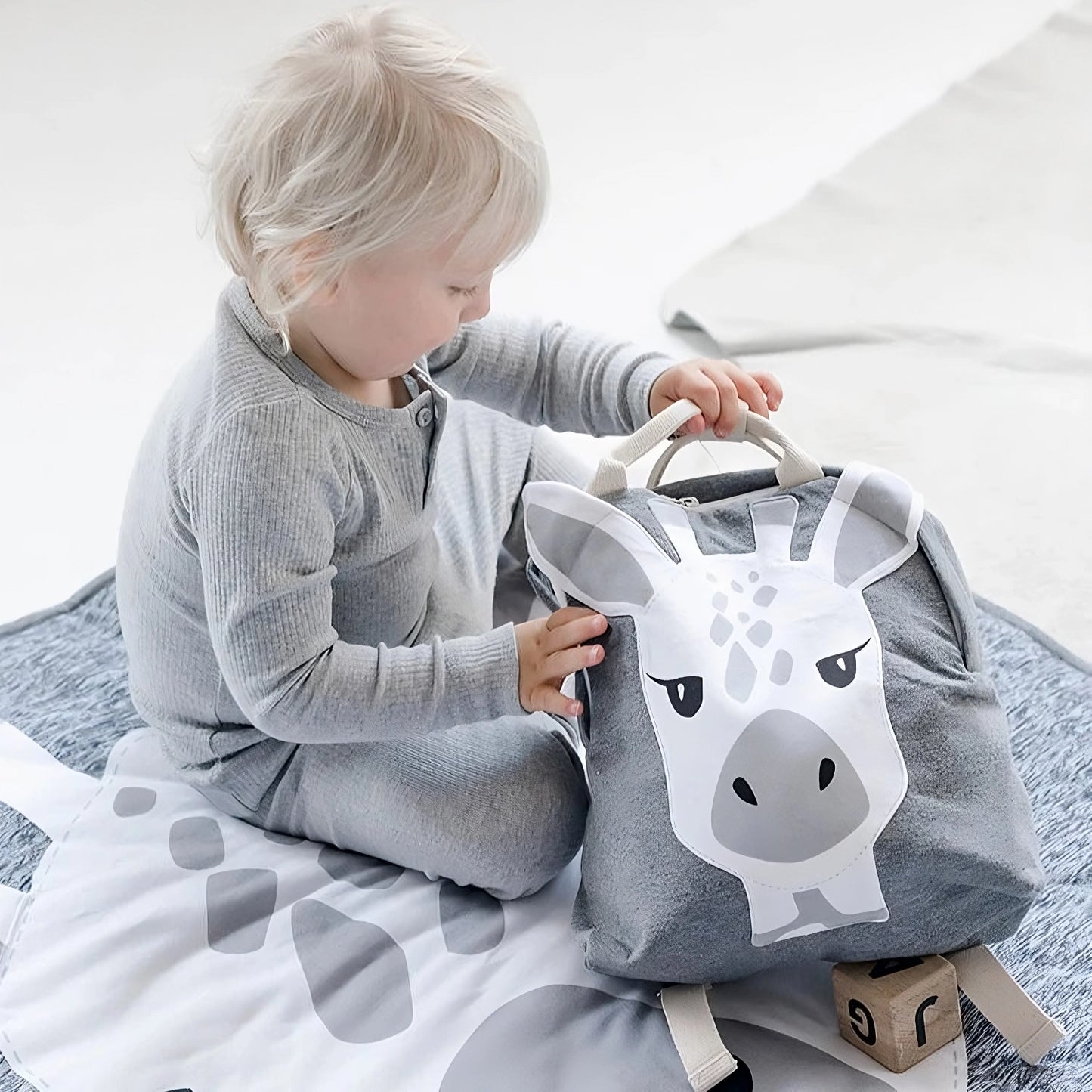 Barnryggsäck med Djurmotiv – Minimalistisk Nordisk Design