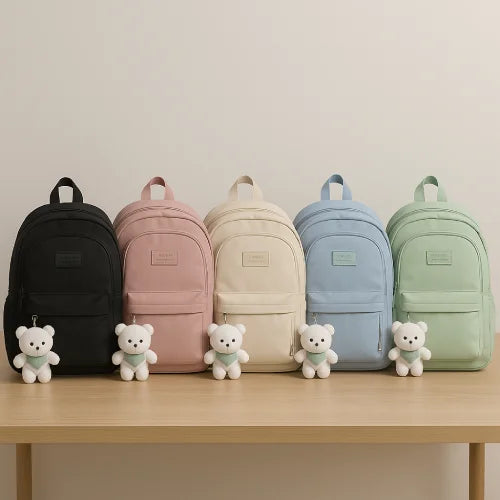 Rymlig vardagsryggsäck i flera färger – perfekt för skola och resor