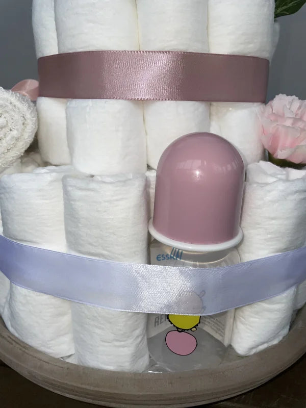 Handgjord Blöjtårta 3 våningar - Puder Rosa