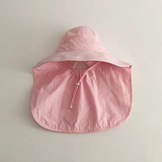 Rosa solhatt för barn med sjal